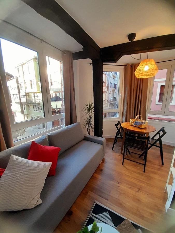 Andra Mari Apartamentu Turistikoak ベルメオ エクステリア 写真