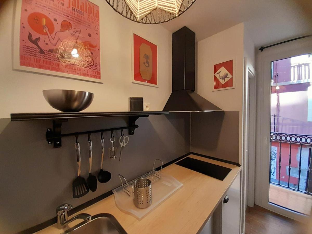 Andra Mari Apartamentu Turistikoak ベルメオ エクステリア 写真