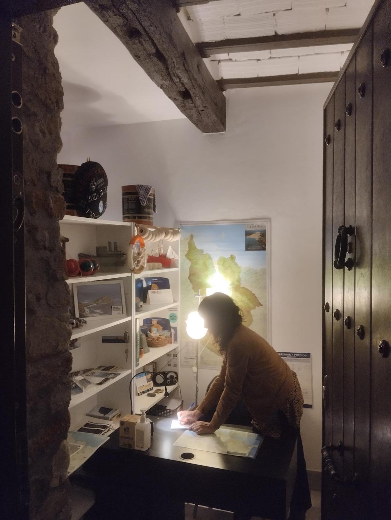 Andra Mari Apartamentu Turistikoak ベルメオ 部屋 写真