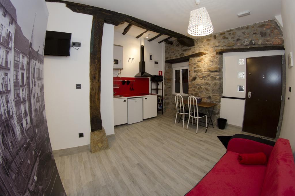 Andra Mari Apartamentu Turistikoak ベルメオ 部屋 写真