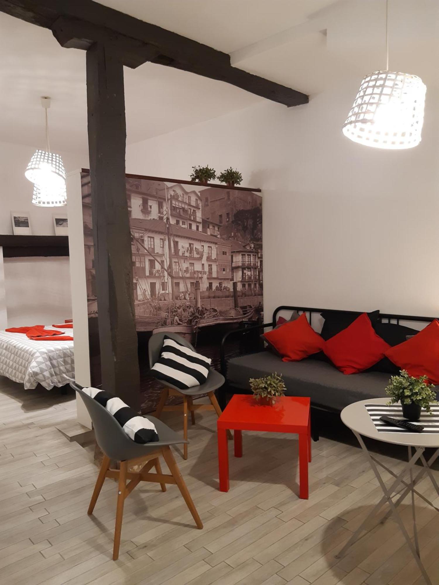 Andra Mari Apartamentu Turistikoak ベルメオ エクステリア 写真